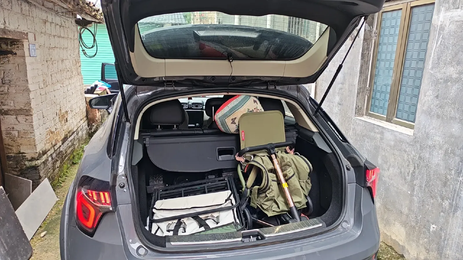 2018 Geely Emgrand GT 1.5T 180HP L3 7DCT,autocango,china used car exporter,china ev exporter,chinese used car exporter,chinese used ev exporter