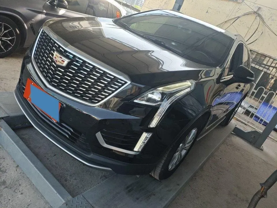 2022 Cadillac XT5 2.0T 237HP L4 9AT,autocango,china used car exporter,china ev exporter,chinese used car exporter,chinese used ev exporter