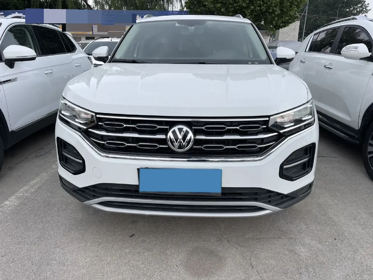 2019 Jeep Cherokee 2.0T 234HP L4 9AT,autocango,china used car exporter,china ev exporter,chinese used car exporter,chinese used ev exporter
