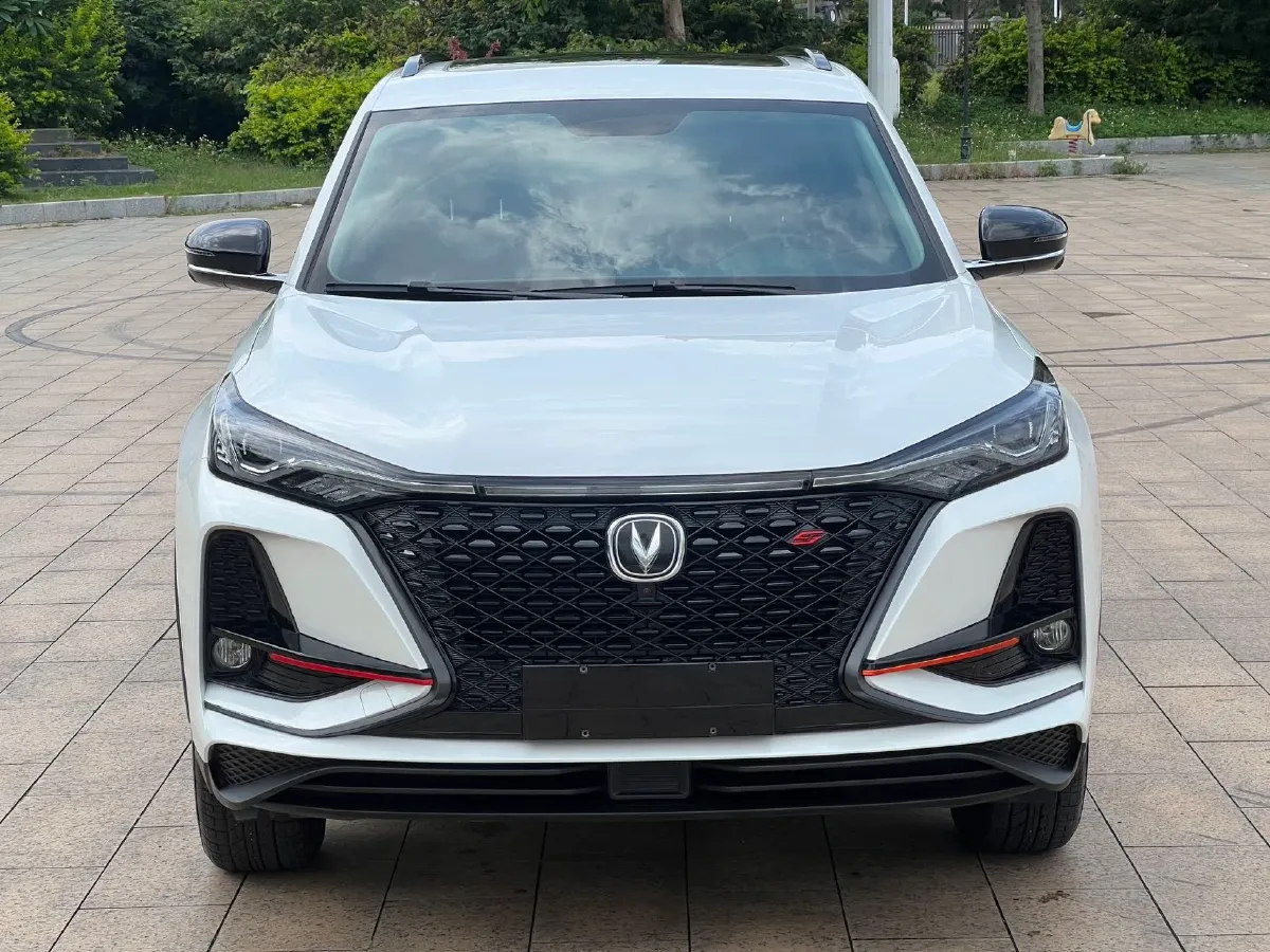 2020 ChangAn CS75 Plus 1.5T 178HP L4 6AT,autocango,china used car exporter,china ev exporter,chinese used car exporter,chinese used ev exporter