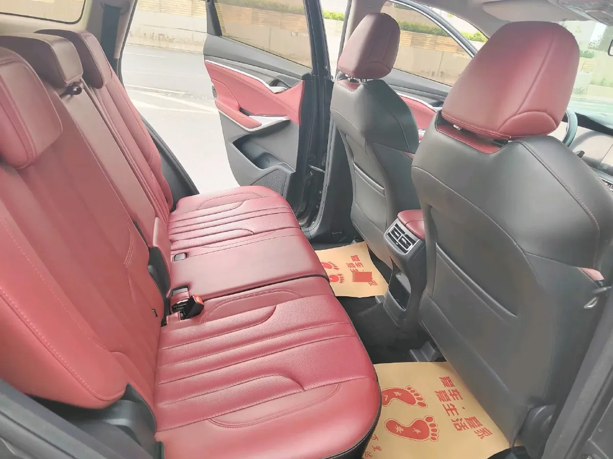 2020 ChangAn CS75 Plus 1.5T 178HP L4 6AT,autocango,china used car exporter,china ev exporter,chinese used car exporter,chinese used ev exporter