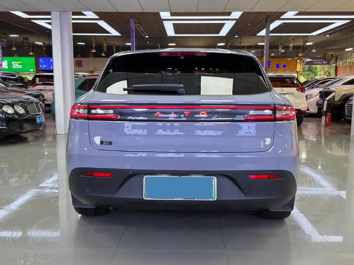 2024 HIMA AITO M5 1.5T 152HP L4 REEV 42KWH,autocango,china used car exporter,china ev exporter,chinese used car exporter,chinese used ev exporter