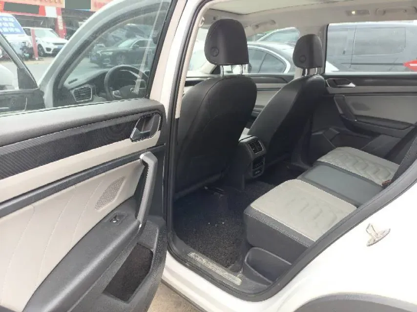 2023 Volkswagen Tayron 1.5T 160HP L4 7DCT,autocango,china used car exporter,china ev exporter,chinese used car exporter,chinese used ev exporter