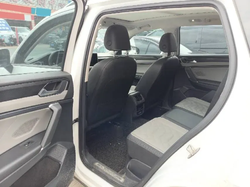 2023 Volkswagen Tayron 1.5T 160HP L4 7DCT,autocango,china used car exporter,china ev exporter,chinese used car exporter,chinese used ev exporter