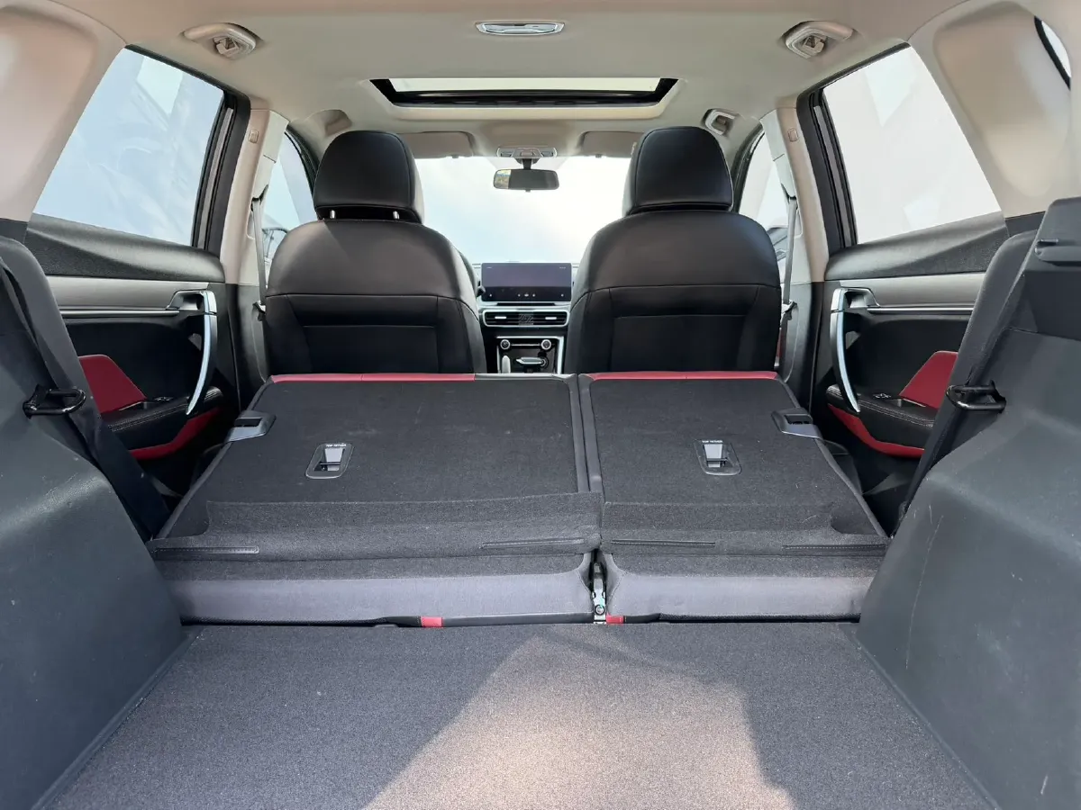 2021 Geely Coolray 1.4T 141HP L4 6DCT,autocango,china used car exporter,china ev exporter,chinese used car exporter,chinese used ev exporter