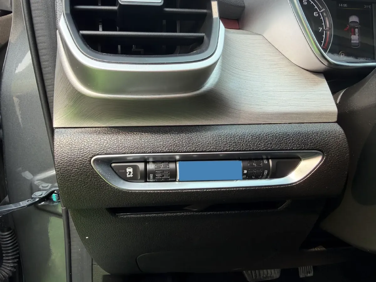 2021 Geely Coolray 1.4T 141HP L4 6DCT,autocango,china used car exporter,china ev exporter,chinese used car exporter,chinese used ev exporter