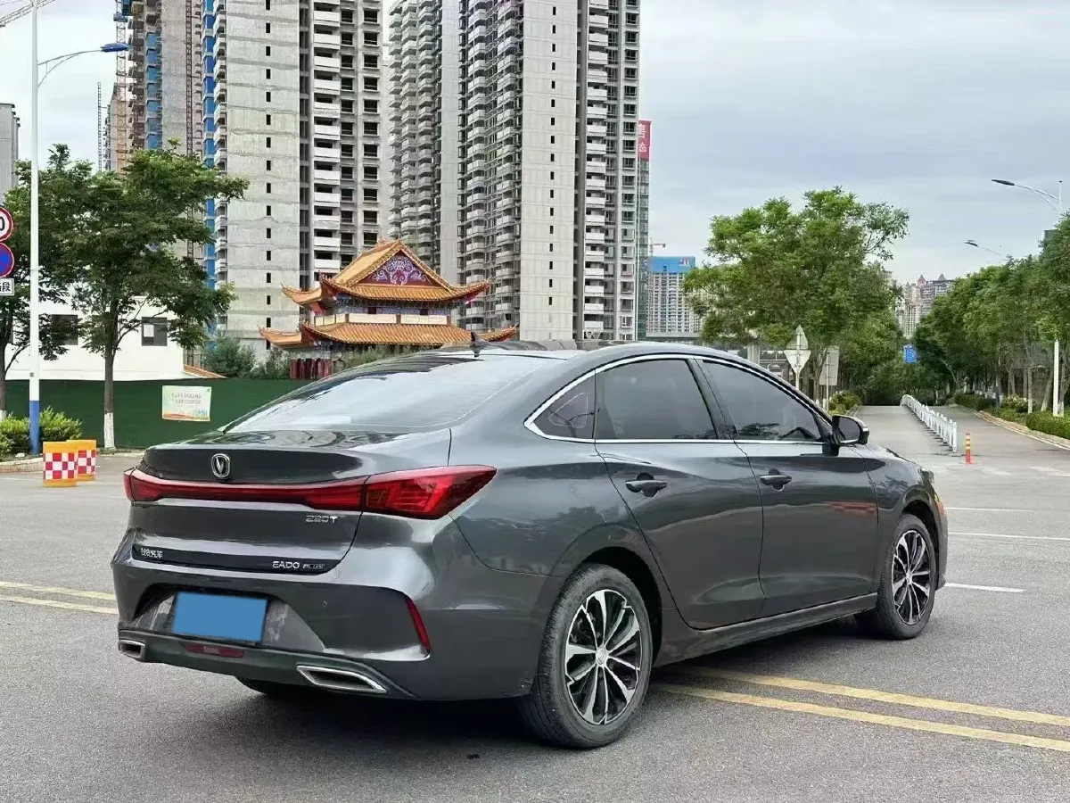 2022 ChangAn Eado 1.4T 160HP L4 7DCT,autocango,china used car exporter,china ev exporter,chinese used car exporter,chinese used ev exporter
