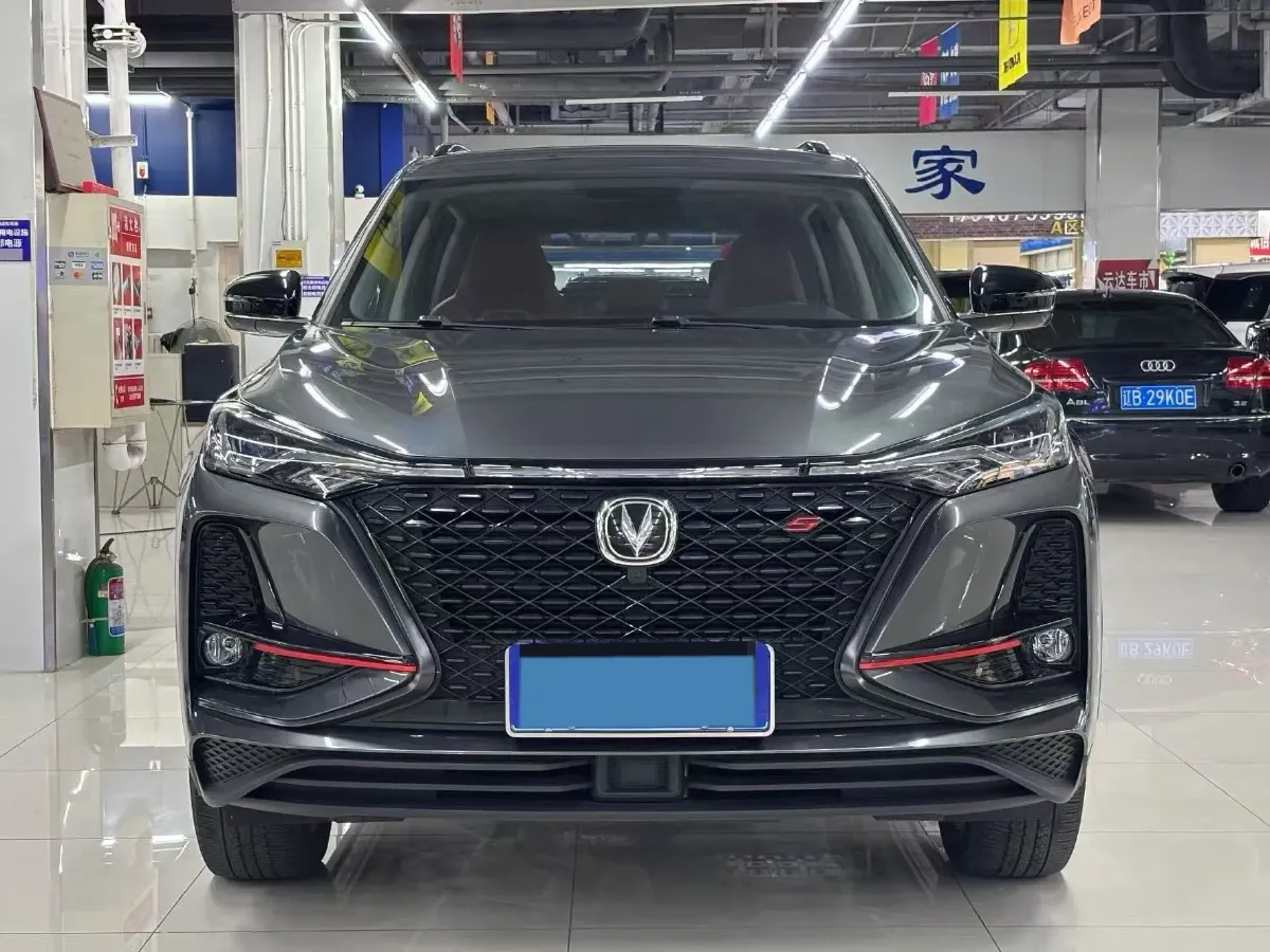 2020 ChangAn CS75 Plus 2.0T 233HP L4 8AT,autocango,china used car exporter,china ev exporter,chinese used car exporter,chinese used ev exporter