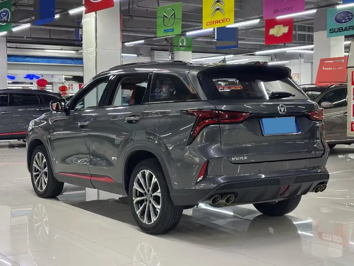 2020 ChangAn CS75 Plus 2.0T 233HP L4 8AT,autocango,china used car exporter,china ev exporter,chinese used car exporter,chinese used ev exporter