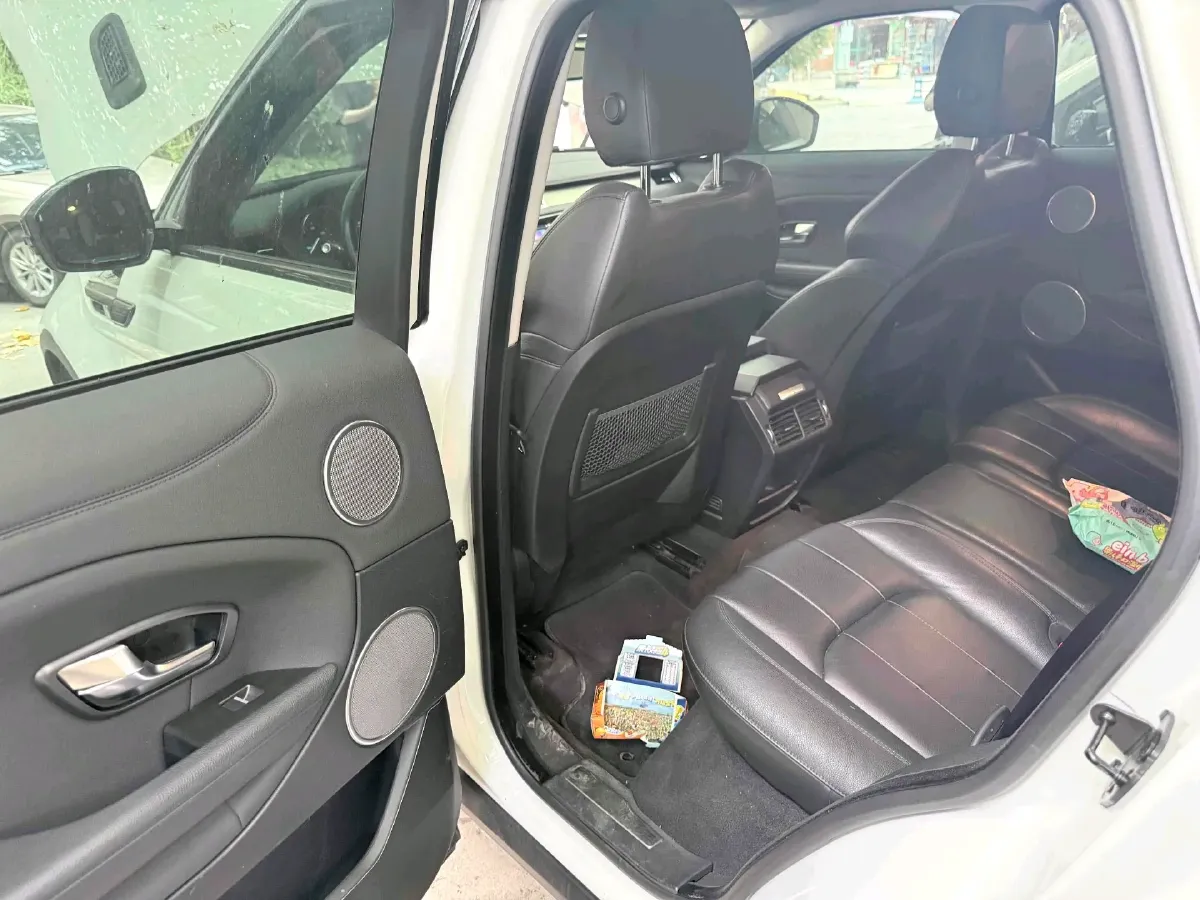 2018 Land Rover Range Rover Evoque 2.0T 241HP L4 9AT,autocango,china used car exporter,china ev exporter,chinese used car exporter,chinese used ev exporter