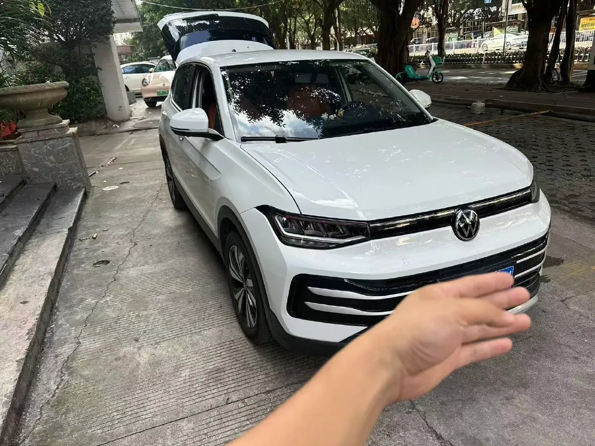 2025 Volkswagen Tharu 1.5L 110HP L4 6AT,autocango,china used car exporter,china ev exporter,chinese used car exporter,chinese used ev exporter