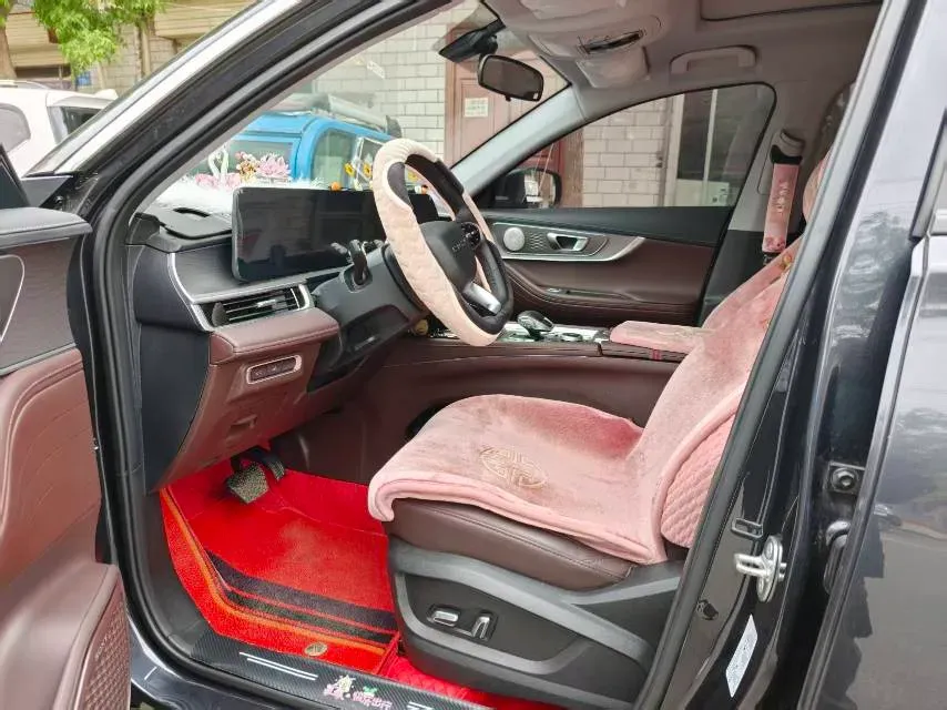 2024 Chery Tiggo 8 Plus 1.6T 197HP L4 7DCT,autocango,china used car exporter,china ev exporter,chinese used car exporter,chinese used ev exporter