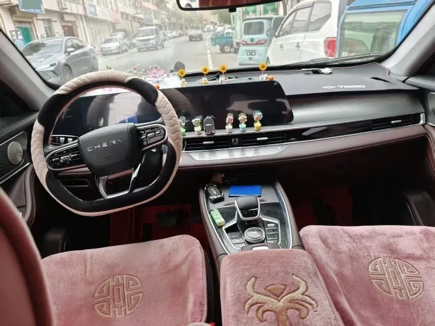 2024 Chery Tiggo 8 Plus 1.6T 197HP L4 7DCT,autocango,china used car exporter,china ev exporter,chinese used car exporter,chinese used ev exporter