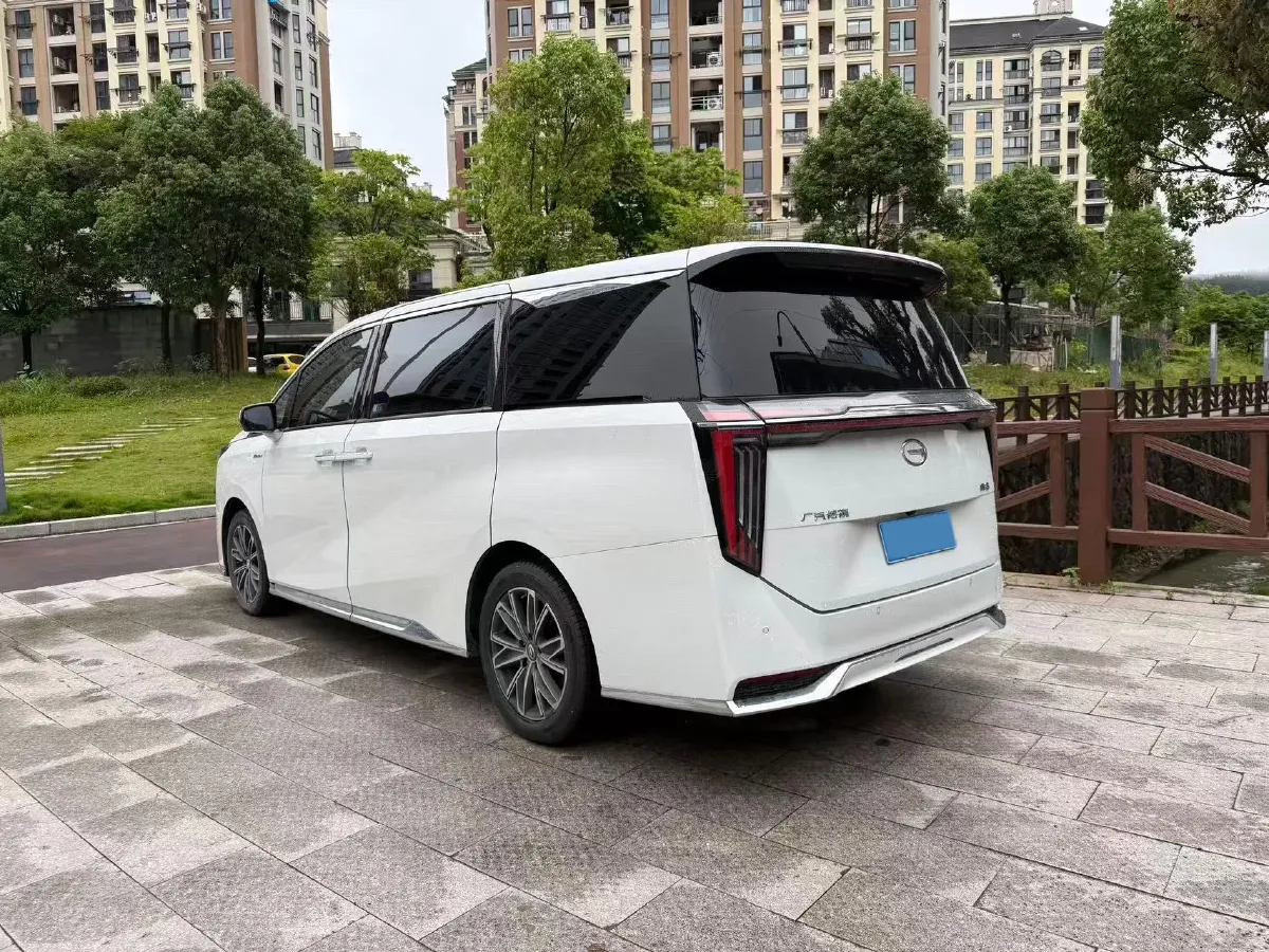 2024 GAC Trumpchi M8 2.0T 252HP L4 8AT,autocango,china used car exporter,china ev exporter,chinese used car exporter,chinese used ev exporter