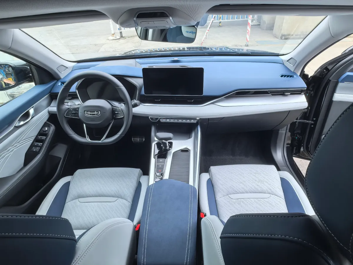 2023 Geely Preface 2.0T 190HP L4 7DCT,autocango,china used car exporter,china ev exporter,chinese used car exporter,chinese used ev exporter