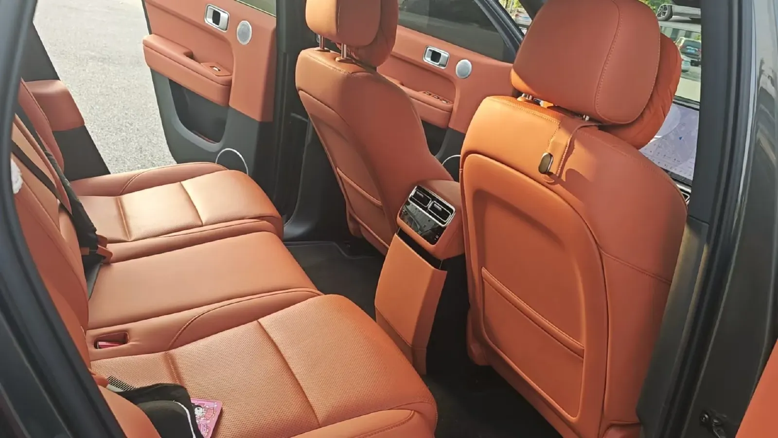 2025 Li L6 Range Extended 154HP L4 REEV,autocango,china used car exporter,china ev exporter,chinese used car exporter,chinese used ev exporter