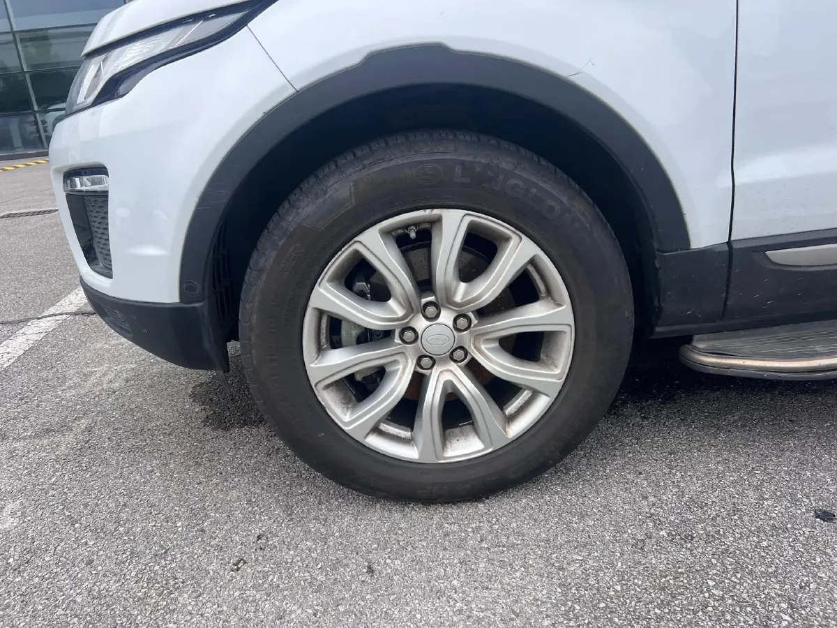 2018 Land Rover Range Rover Evoque 2.0T 241HP L4 9AT,autocango,china used car exporter,china ev exporter,chinese used car exporter,chinese used ev exporter