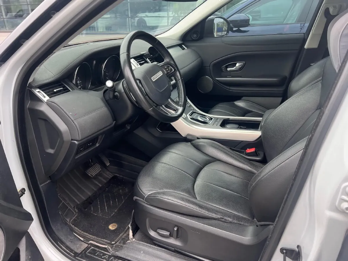 2018 Land Rover Range Rover Evoque 2.0T 241HP L4 9AT,autocango,china used car exporter,china ev exporter,chinese used car exporter,chinese used ev exporter
