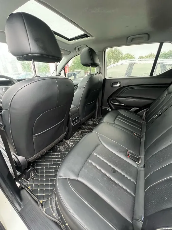 2021 GAC Trumpchi GS3 1.5T 169HP L4 6AT,autocango,china used car exporter,china ev exporter,chinese used car exporter,chinese used ev exporter
