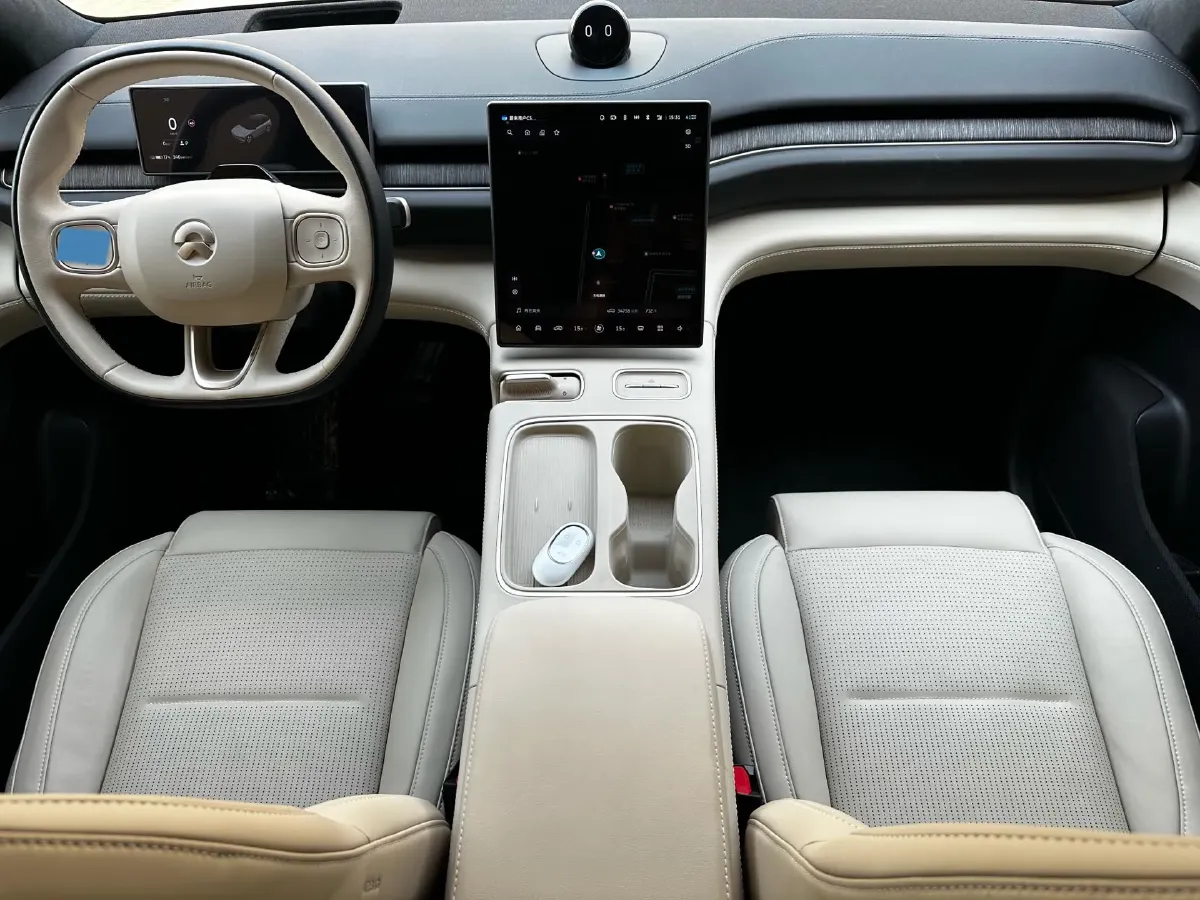 2024 NIO ES6 BEV 75KWH,autocango,china used car exporter,china ev exporter,chinese used car exporter,chinese used ev exporter