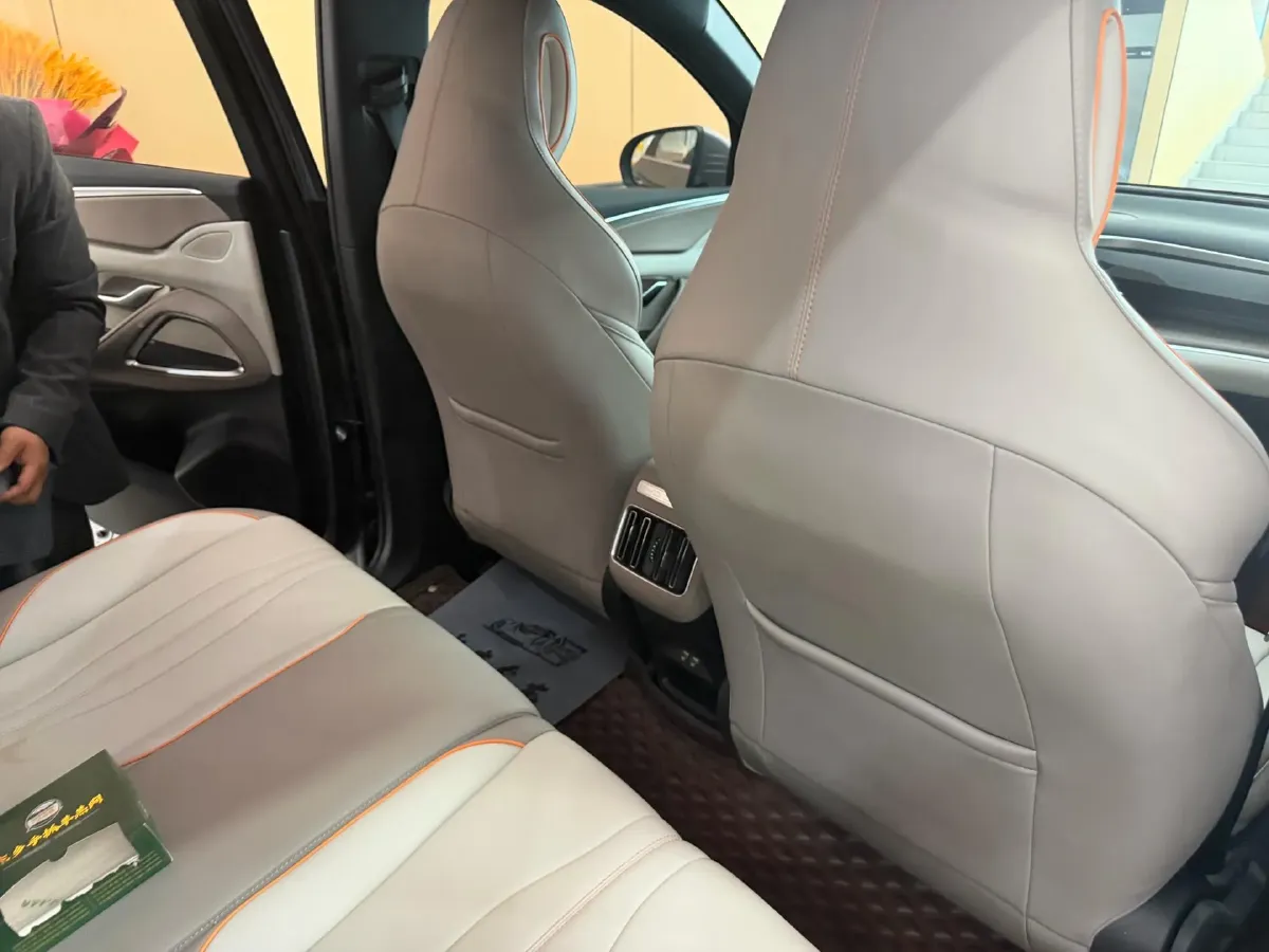2024 BYD Song Pro 1.5L 110HP L4 E-CVT PHEV 12.9KWH,autocango,china used car exporter,china ev exporter,chinese used car exporter,chinese used ev exporter