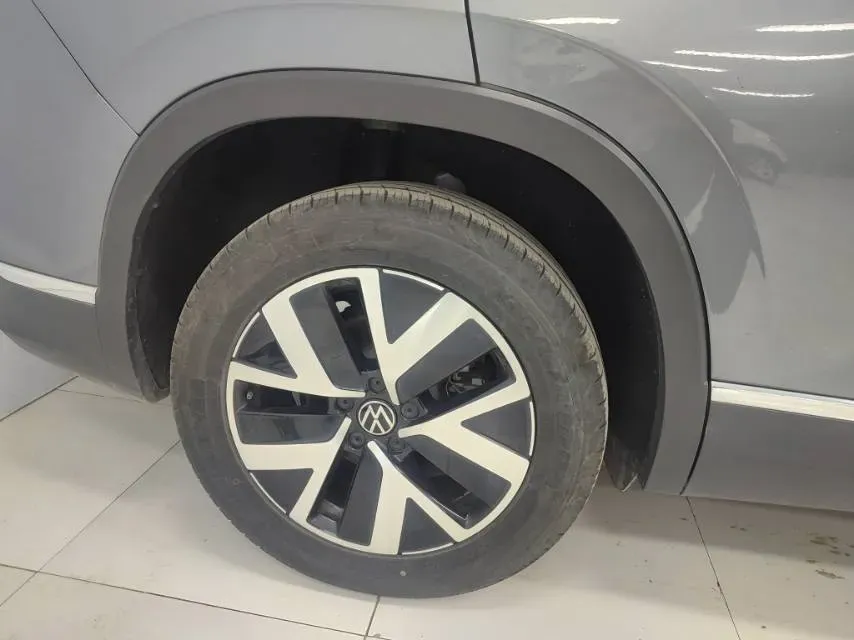 2024 Volkswagen Tayron 1.5T 160HP L4 7DCT,autocango,china used car exporter,china ev exporter,chinese used car exporter,chinese used ev exporter