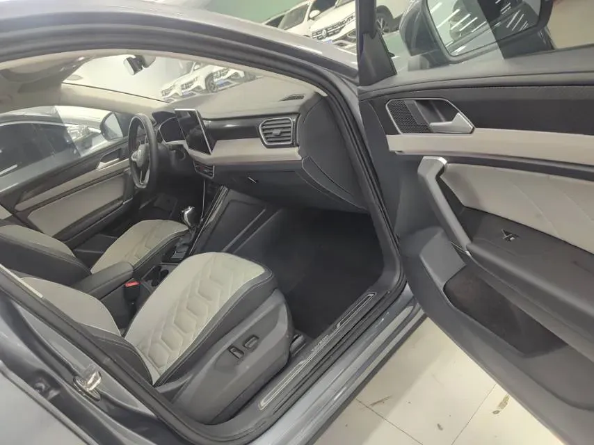 2024 Volkswagen Tayron 1.5T 160HP L4 7DCT,autocango,china used car exporter,china ev exporter,chinese used car exporter,chinese used ev exporter