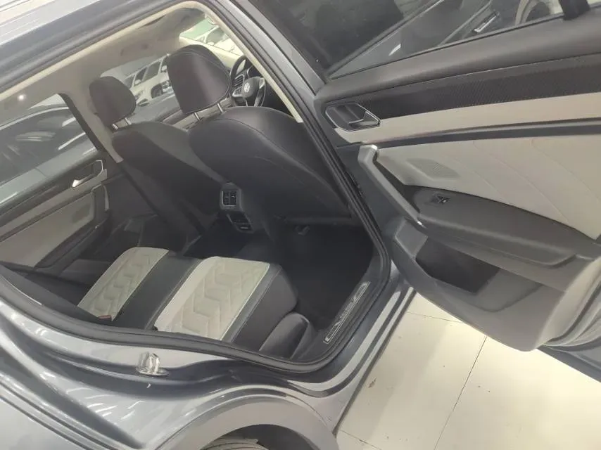 2024 Volkswagen Tayron 1.5T 160HP L4 7DCT,autocango,china used car exporter,china ev exporter,chinese used car exporter,chinese used ev exporter