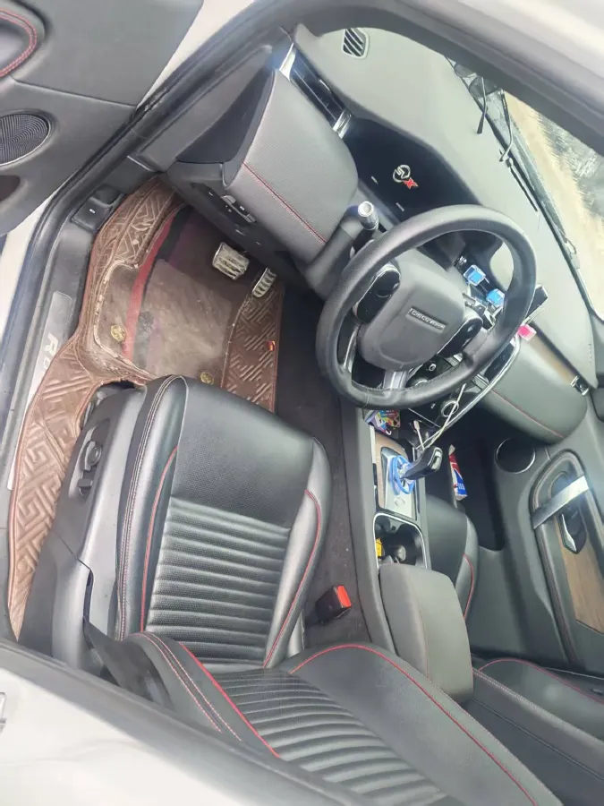 2020 Land Rover Discovery Sport 2.0T 249HP L4 9AT,autocango,china used car exporter,china ev exporter,chinese used car exporter,chinese used ev exporter