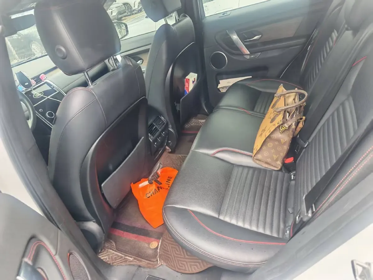 2020 Land Rover Discovery Sport 2.0T 249HP L4 9AT,autocango,china used car exporter,china ev exporter,chinese used car exporter,chinese used ev exporter