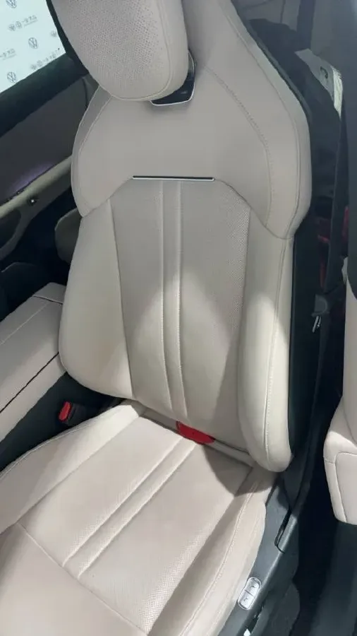 2025 MI YU7 BEV 101.7KWH,autocango,china used car exporter,china ev exporter,chinese used car exporter,chinese used ev exporter