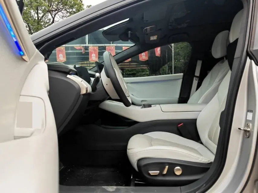 2024 Xpeng P7+ BEV 60.7KWH,autocango,china used car exporter,china ev exporter,chinese used car exporter,chinese used ev exporter