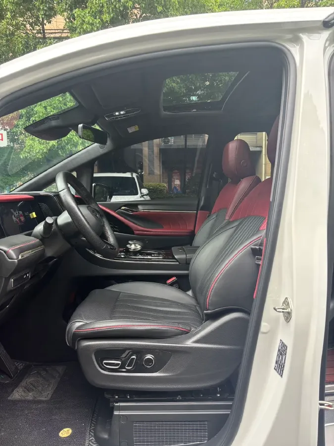 2023 GAC Trumpchi M8 2.0T 190HP L4 E-CVT Hybrid,autocango,china used car exporter,china ev exporter,chinese used car exporter,chinese used ev exporter