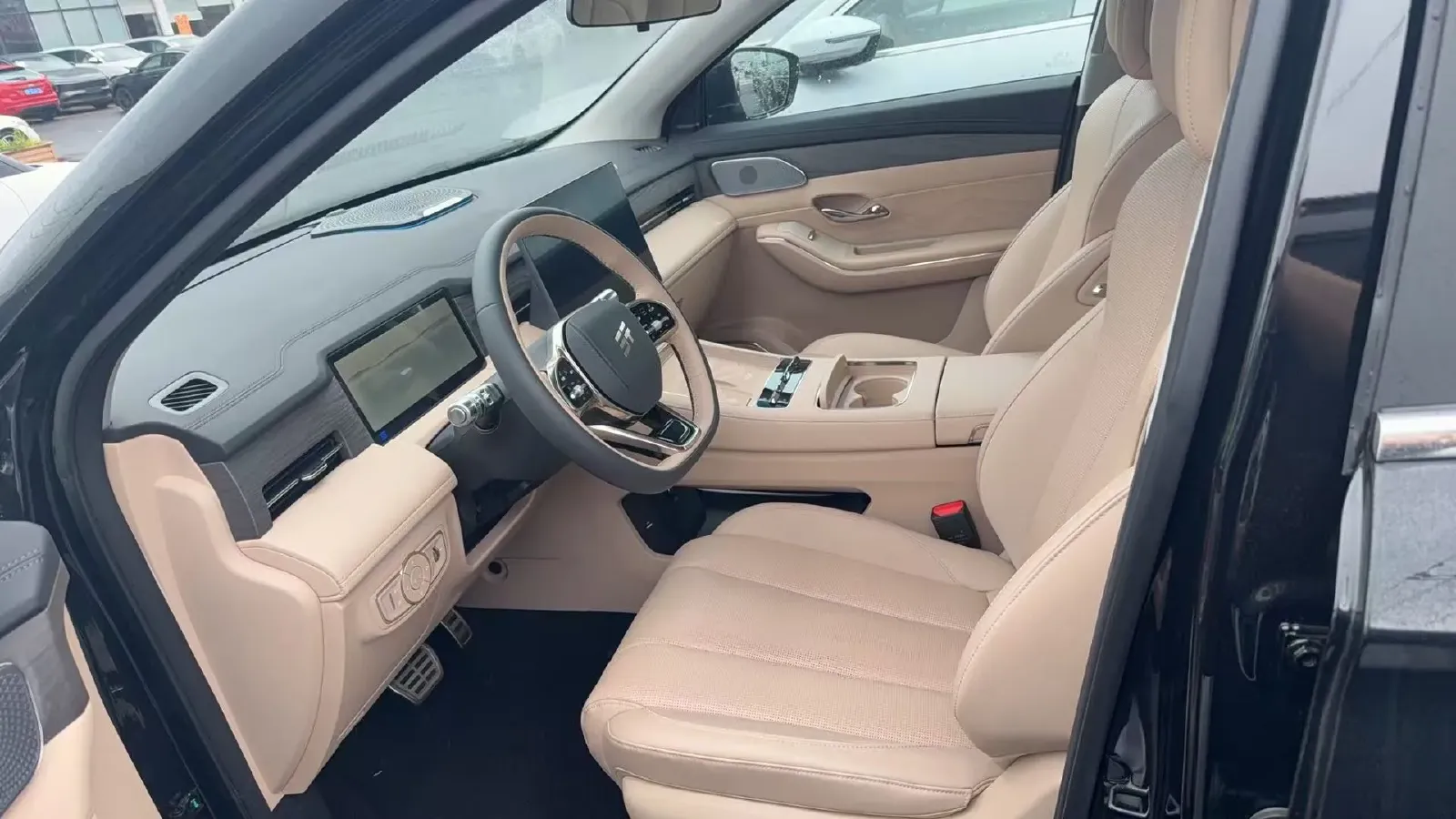 2025 Jetour ShanHai L9 1.5T 156HP L4 2DHT PHEV,autocango,china used car exporter,china ev exporter,chinese used car exporter,chinese used ev exporter