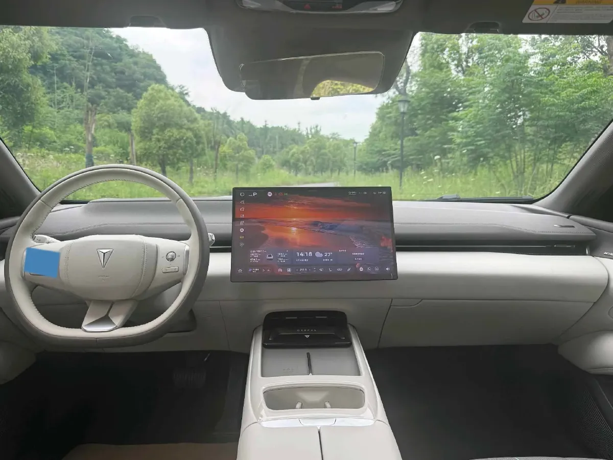 2026 Deepal L07 BEV,autocango,china used car exporter,china ev exporter,chinese used car exporter,chinese used ev exporter