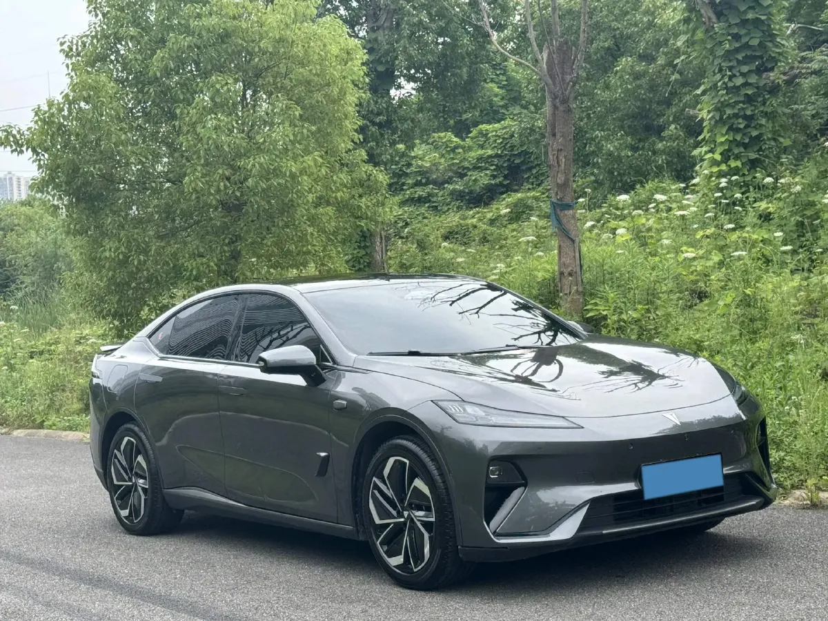 2026 Deepal L07 BEV,autocango,china used car exporter,china ev exporter,chinese used car exporter,chinese used ev exporter