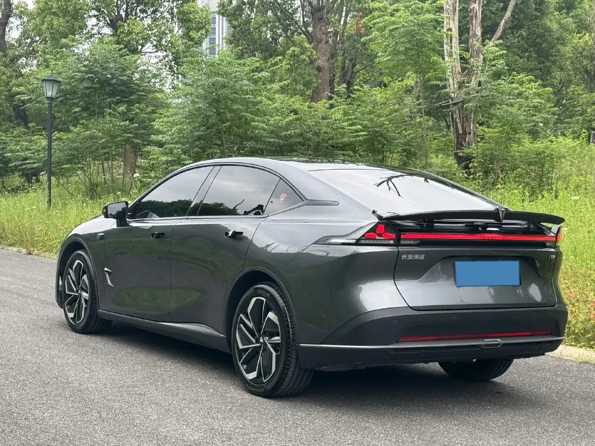 2026 Deepal L07 BEV,autocango,china used car exporter,china ev exporter,chinese used car exporter,chinese used ev exporter