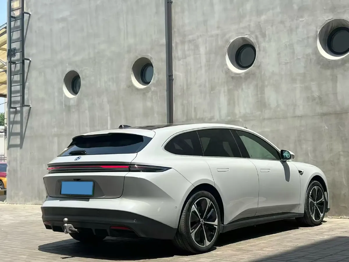 2024 NIO ET5 BEV 75KWH,autocango,china used car exporter,china ev exporter,chinese used car exporter,chinese used ev exporter