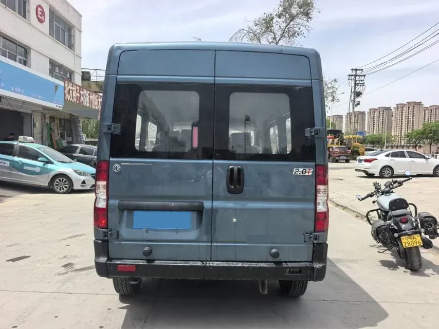 2023 DongFeng DFAC YuFeng 2.0T 136HP L4 7DCT,autocango,china used car exporter,china ev exporter,chinese used car exporter,chinese used ev exporter
