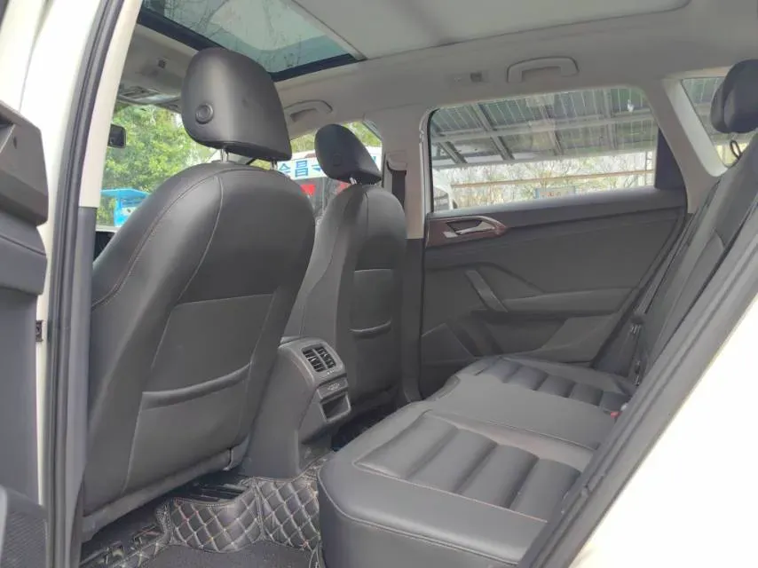 2019 Honda CR-V 1.5T 193HP L4 CVT,autocango,china used car exporter,china ev exporter,chinese used car exporter,chinese used ev exporter
