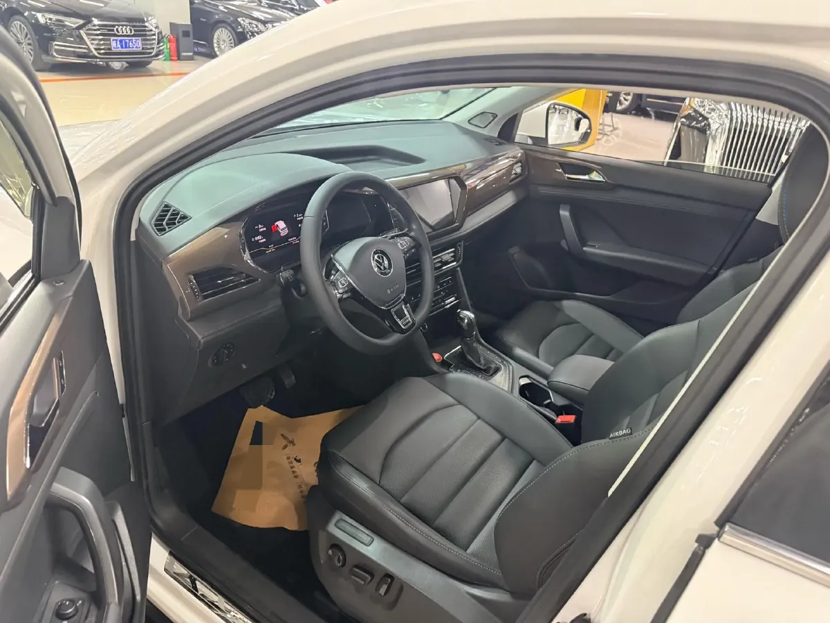 2022 Volkswagen Tharu 1.4T 150HP L4 7DCT,autocango,china used car exporter,china ev exporter,chinese used car exporter,chinese used ev exporter