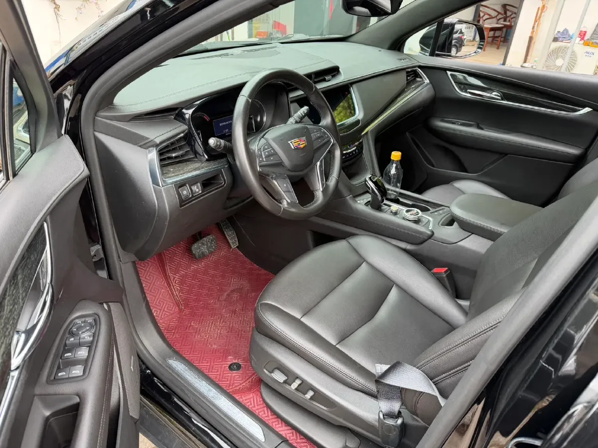 2021 Cadillac XT5 2.0T 237HP L4 9AT,autocango,china used car exporter,china ev exporter,chinese used car exporter,chinese used ev exporter