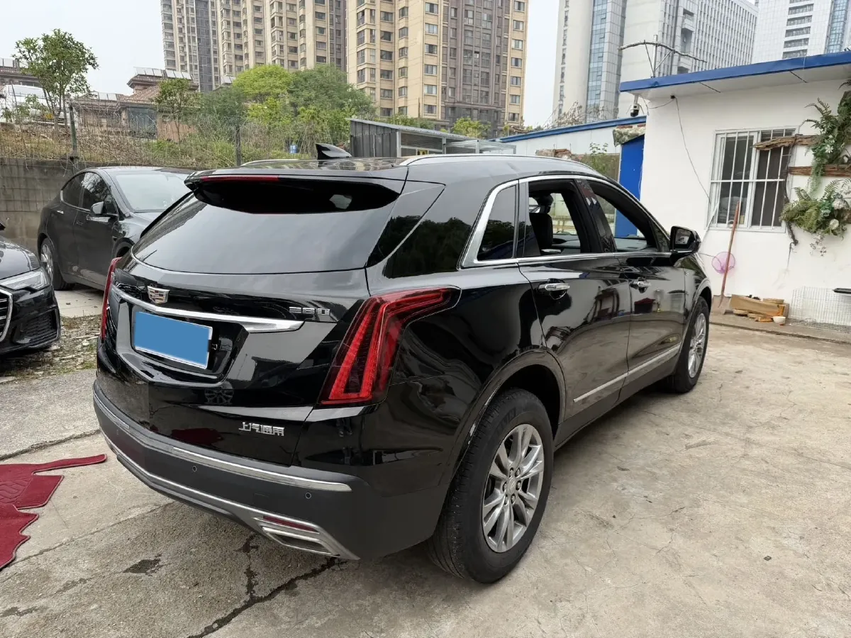 2021 Cadillac XT5 2.0T 237HP L4 9AT,autocango,china used car exporter,china ev exporter,chinese used car exporter,chinese used ev exporter