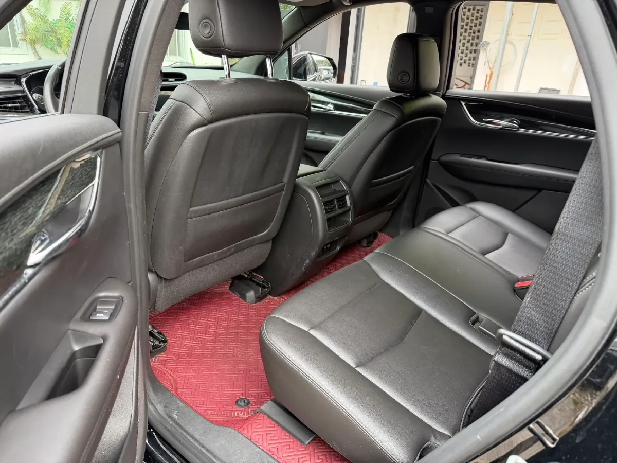 2021 Cadillac XT5 2.0T 237HP L4 9AT,autocango,china used car exporter,china ev exporter,chinese used car exporter,chinese used ev exporter