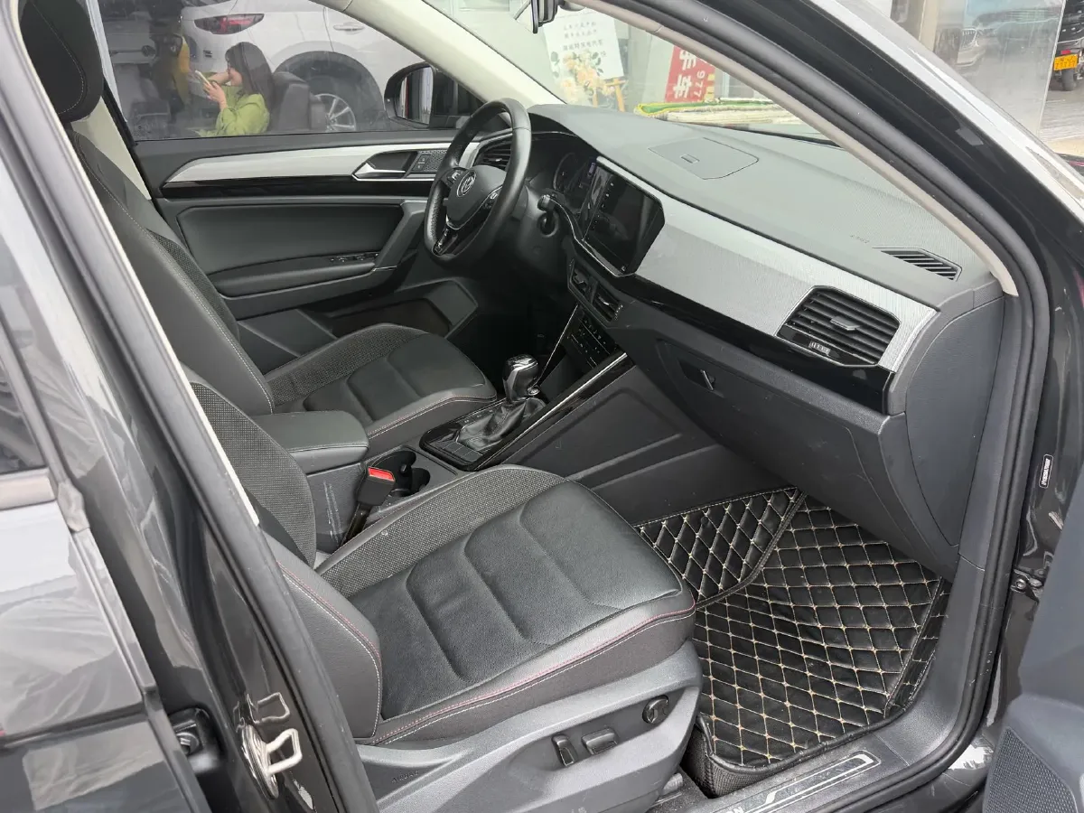 2020 Volkswagen Tayron 2.0T 186HP L4 7DCT,autocango,china used car exporter,china ev exporter,chinese used car exporter,chinese used ev exporter