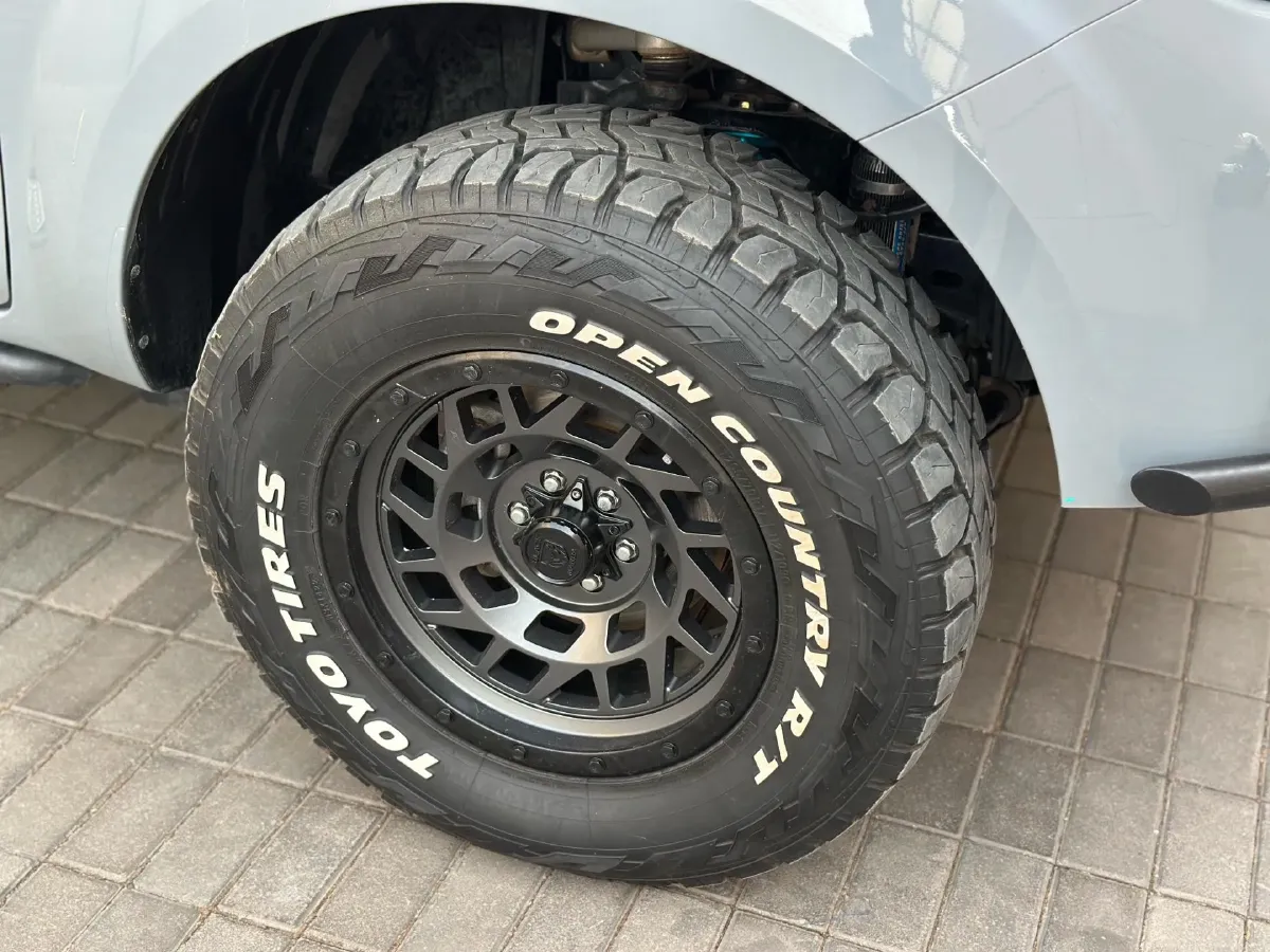 2022 Dongfeng RuiQi 7 2.3T 166HP L4 8AT,autocango,china used car exporter,china ev exporter,chinese used car exporter,chinese used ev exporter