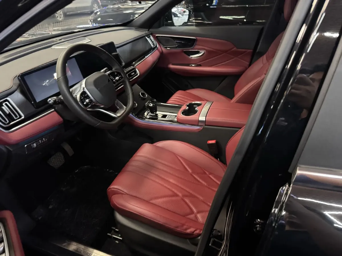 2025 Jetour X70 Plus 1.5T 156HP L4 6DCT,autocango,china used car exporter,china ev exporter,chinese used car exporter,chinese used ev exporter