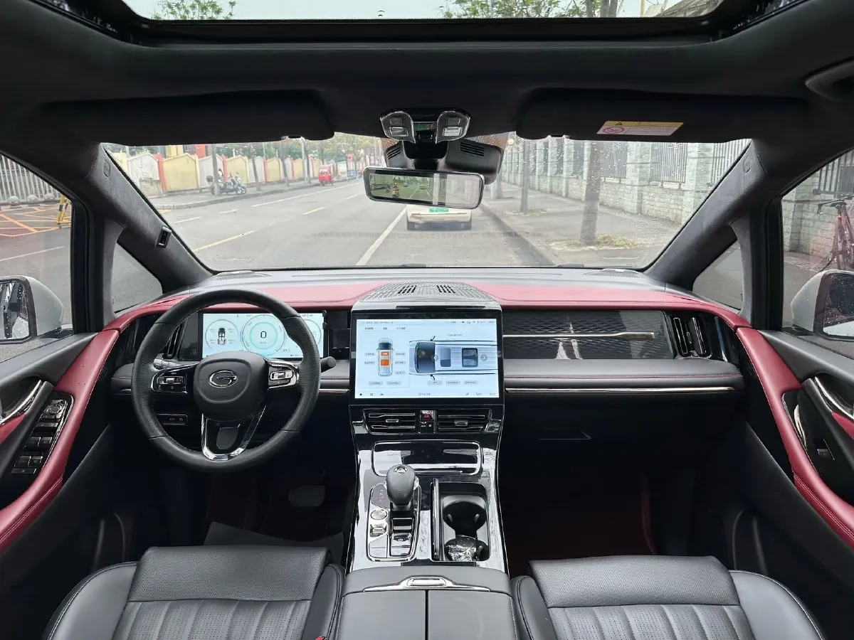 2023 GAC Trumpchi M8 2.0T 190HP L4 E-CVT Hybrid,autocango,china used car exporter,china ev exporter,chinese used car exporter,chinese used ev exporter