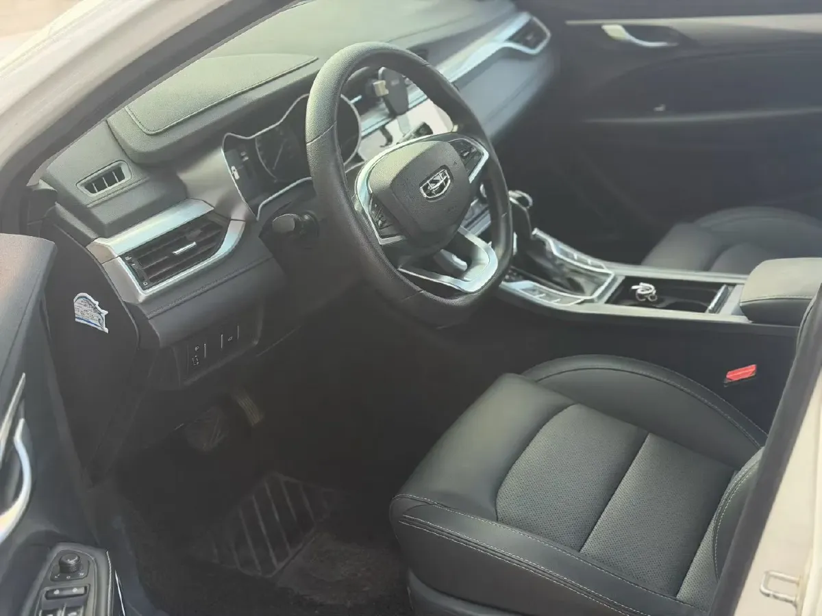 2020 Geely Emgrand 1.5L 109HP L4 CVT,autocango,china used car exporter,china ev exporter,chinese used car exporter,chinese used ev exporter