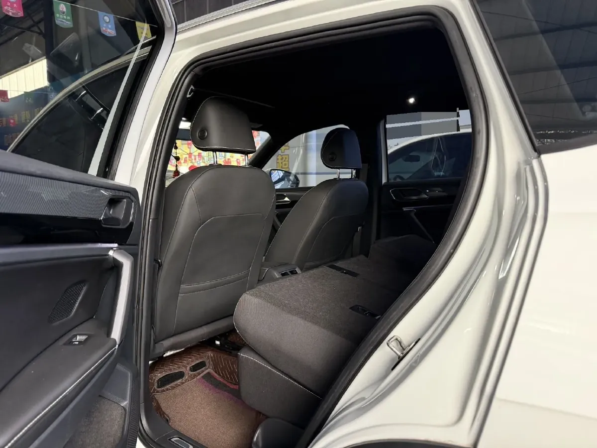 2020 Volkswagen Tayron 2.0T 220HP L4 7DCT,autocango,china used car exporter,china ev exporter,chinese used car exporter,chinese used ev exporter